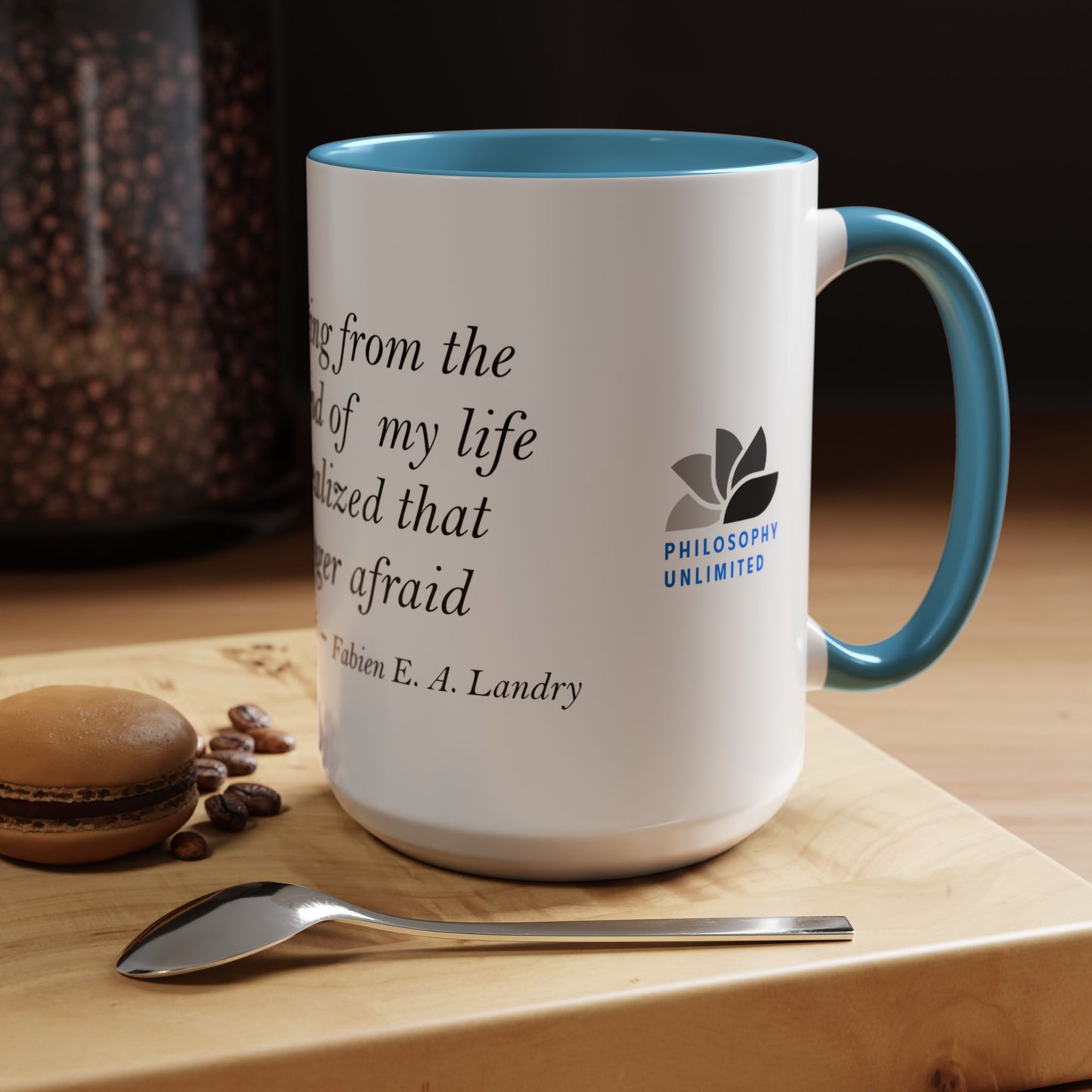 The Storm Is Over Accent™ Kaffekrus 11 oz (0,33 l) / 15 oz (0,44 l) (Hvit Tema): Fabien Landry Quotes