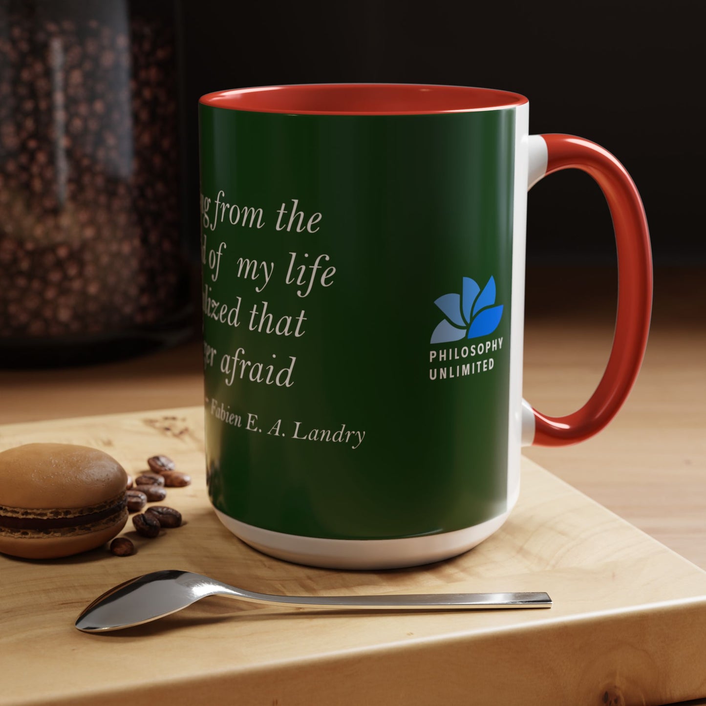 The Storm Is Over Accent™ Kaffekrus 11 oz (0,33 l) / 15 oz (0,44 l) (Grønn Tema): Fabien Landry Quotes