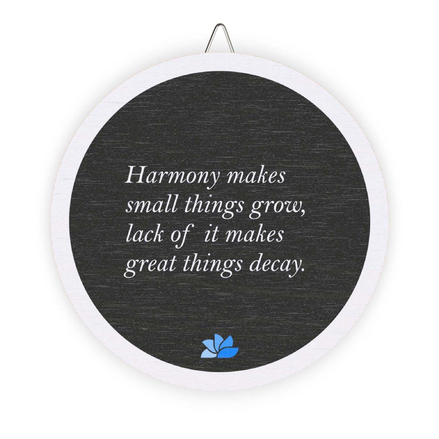 New Harmony™ tre hängande skyltar (svarta): Sallust Quotes