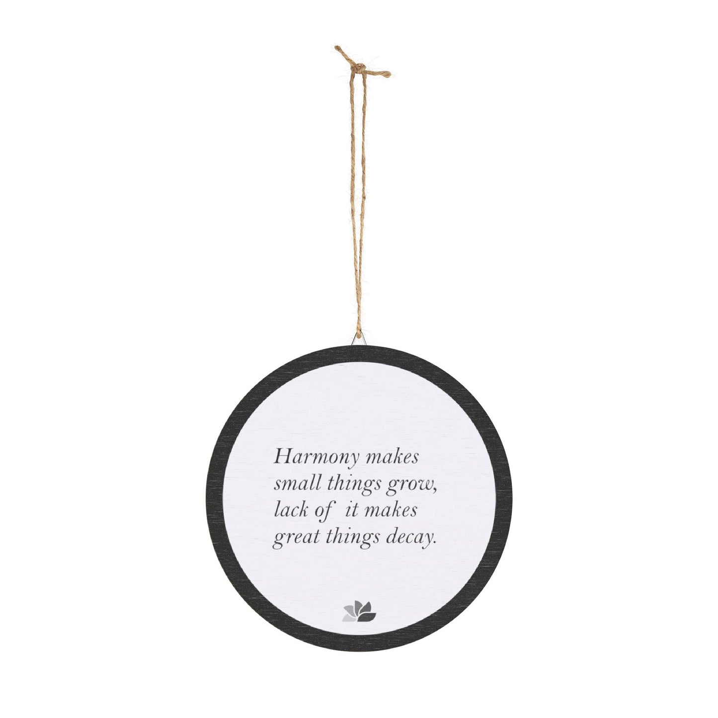 New Harmony™ Tre Hengende Skilt (Hvit): Sallust Quotes