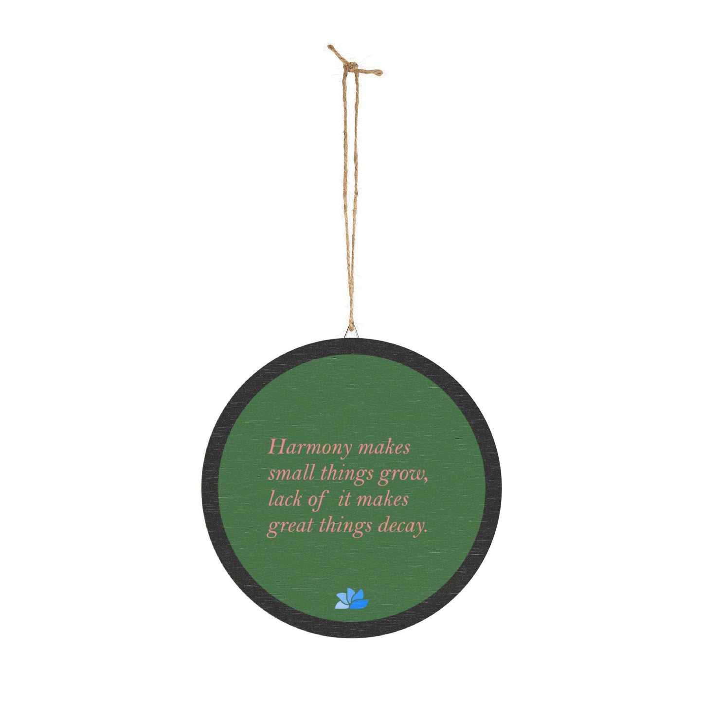 New Harmony™ Tre Hengende Skilt (Grønn): Sallust Quotes