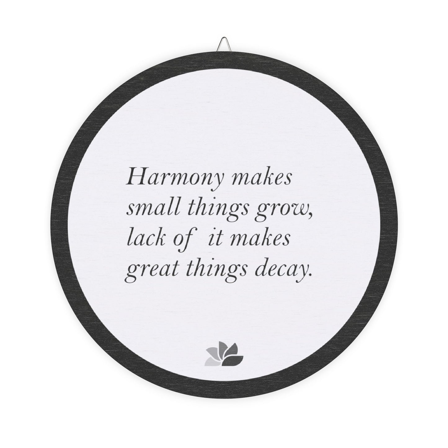 New Harmony™ Tre Hengende Skilt (Hvit): Sallust Quotes